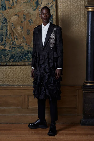 Look 24